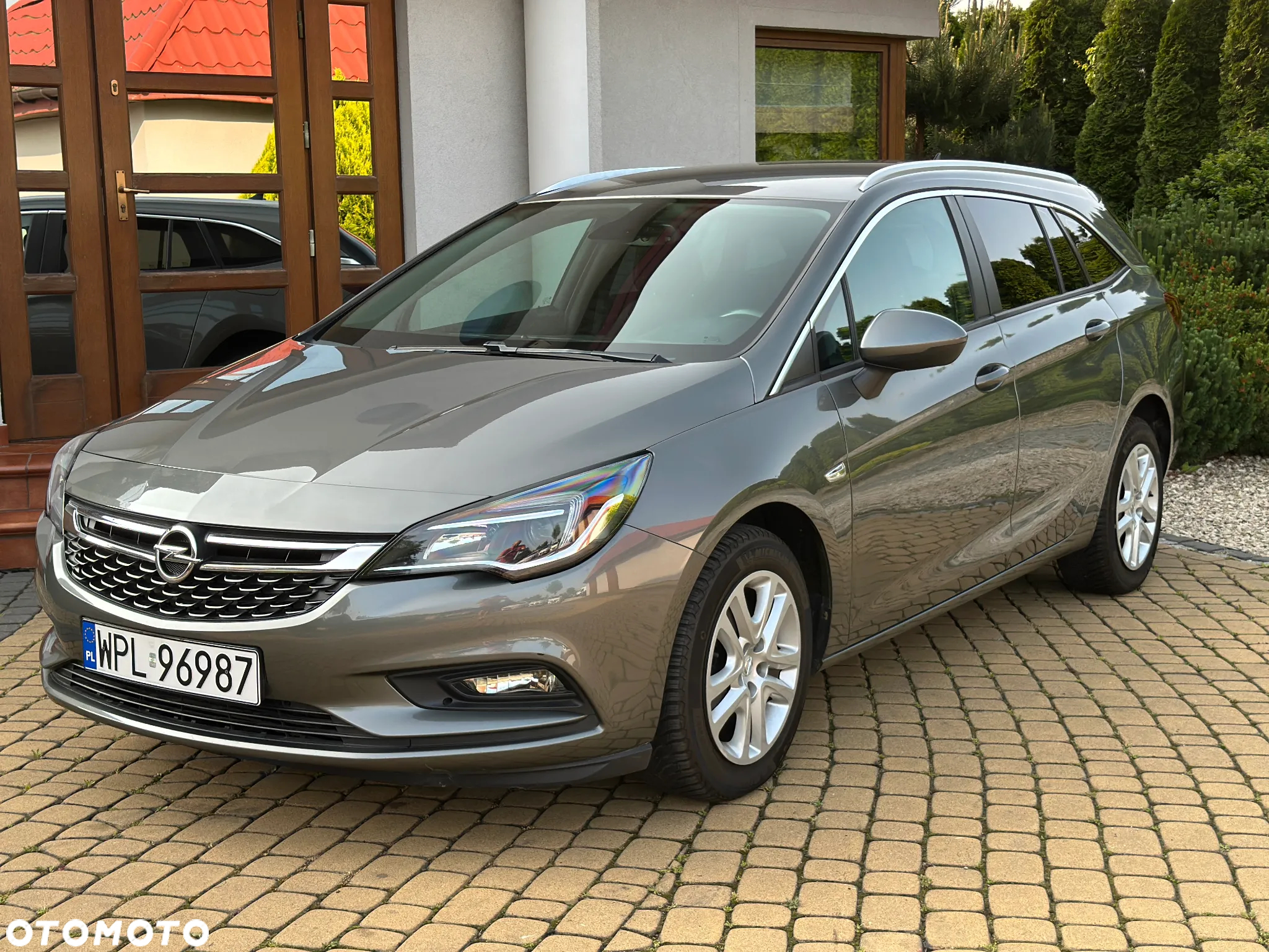 Opel Astra V 1.4 T Elite - 7