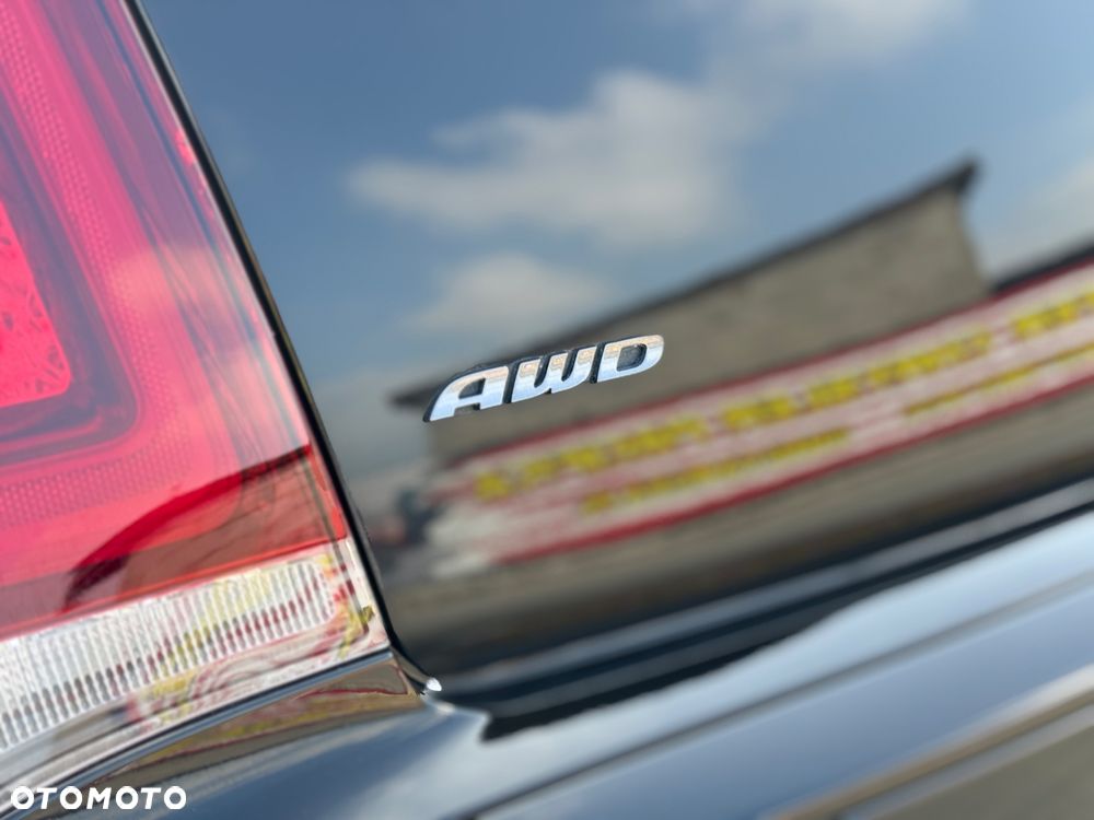 Chrysler 300s - 11