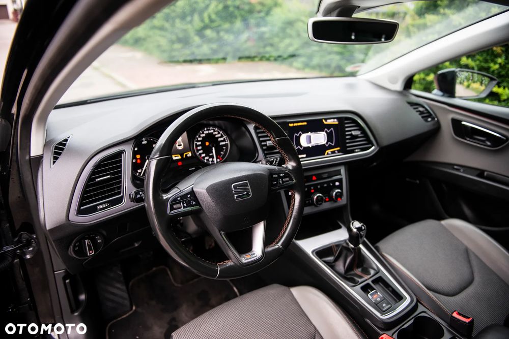 Seat Leon 2.0 TDI DPF XCELLENCE - 19