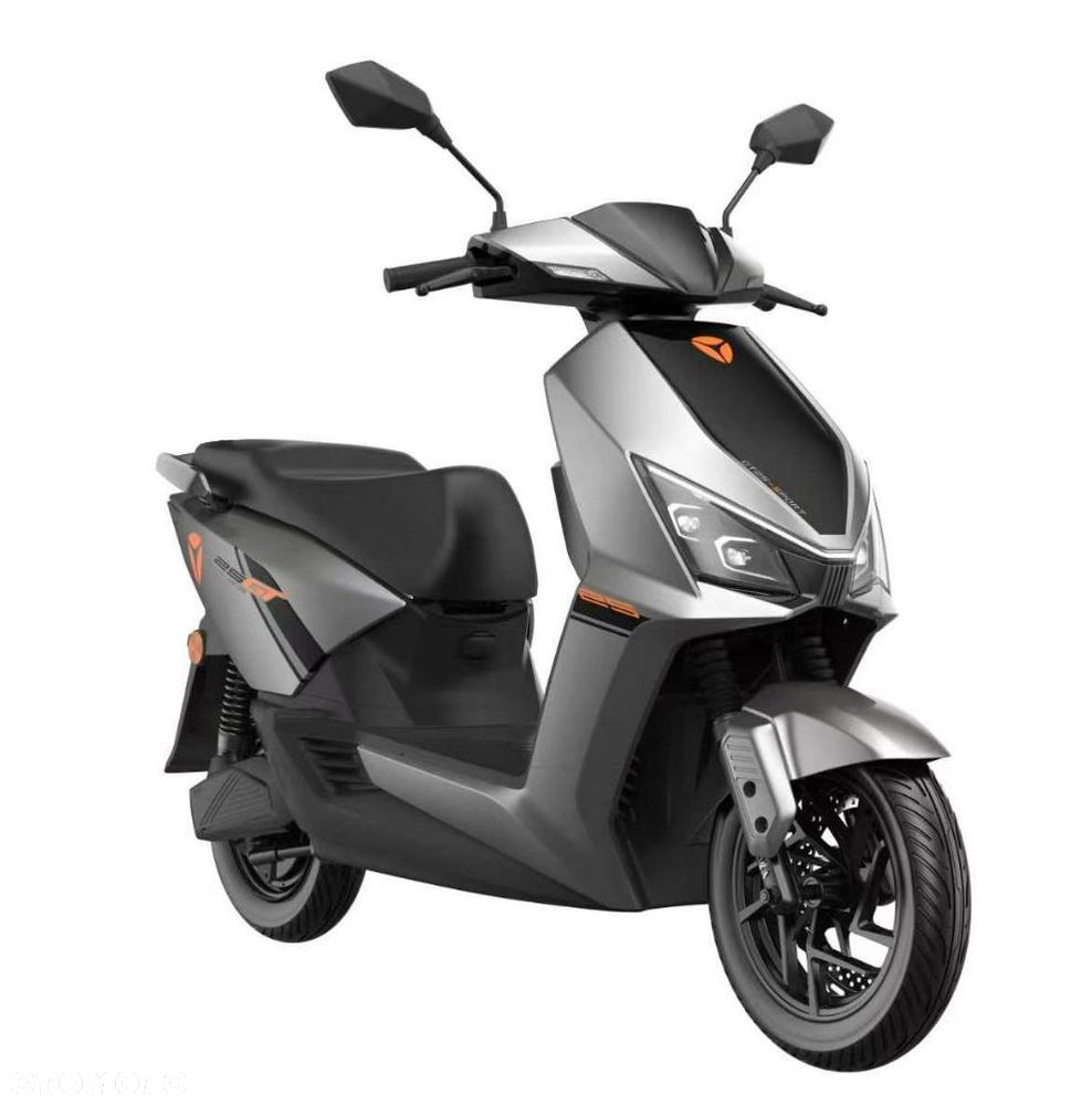 Yadea C-line - 2