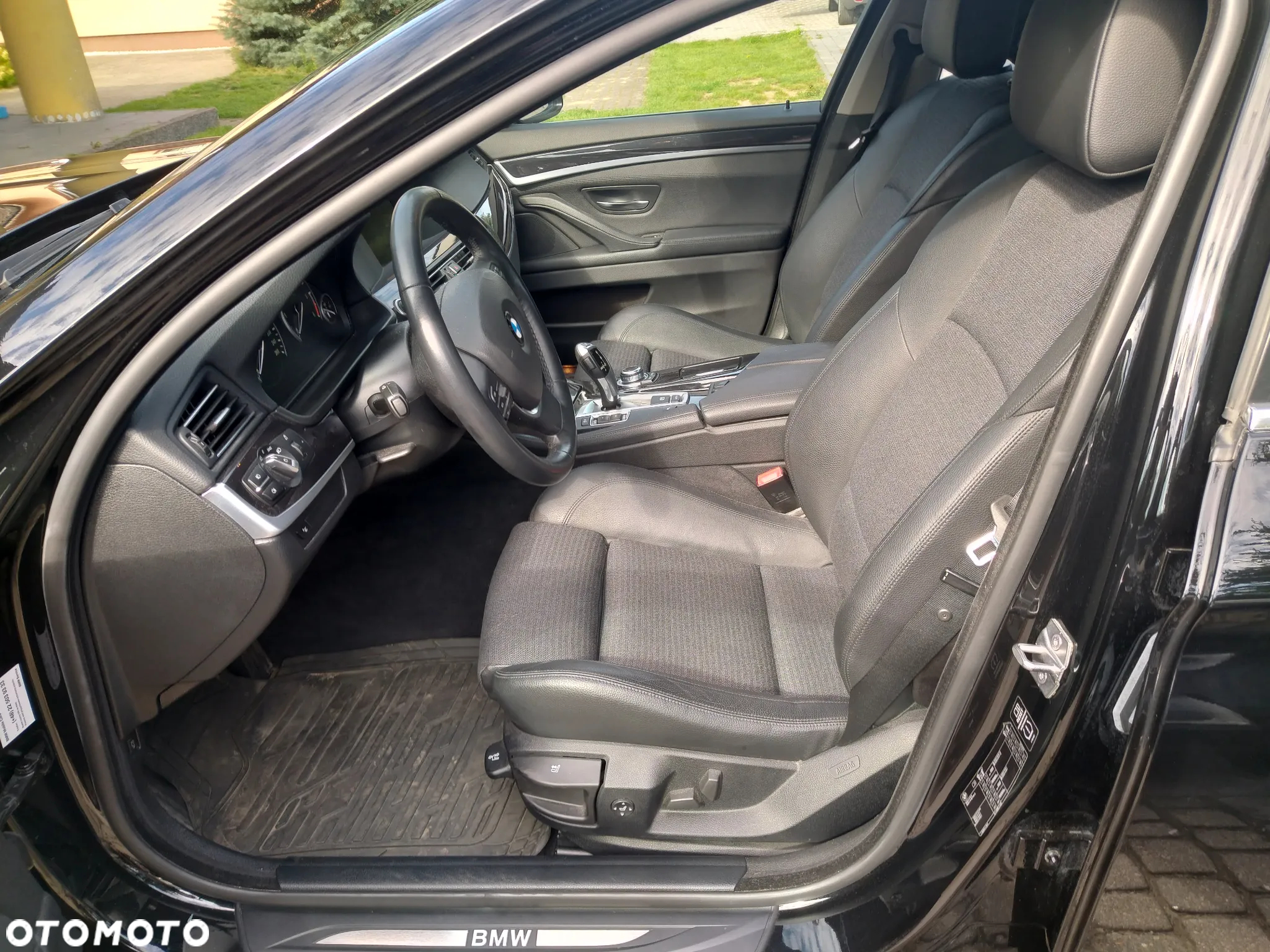 BMW Seria 5 - 12