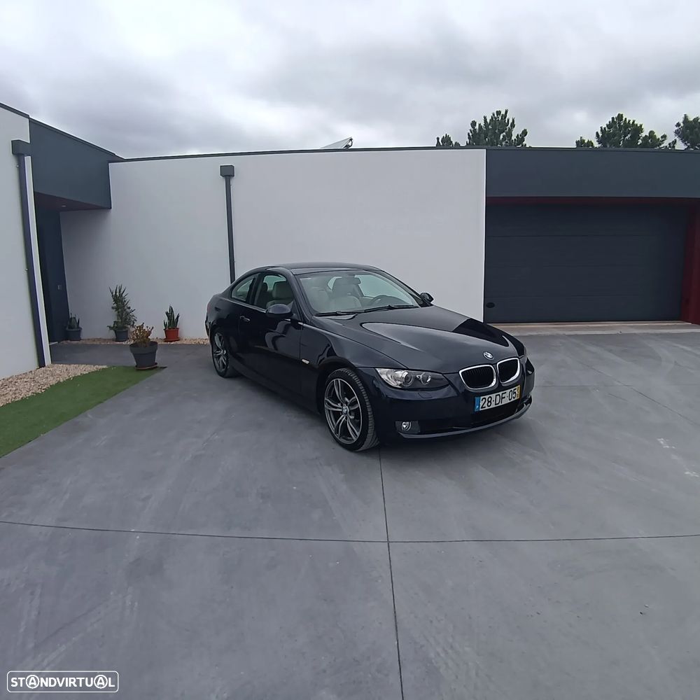 BMW 320 d Coupe Auto - 2