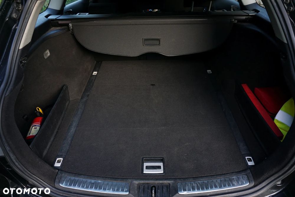 Toyota Avensis - 15