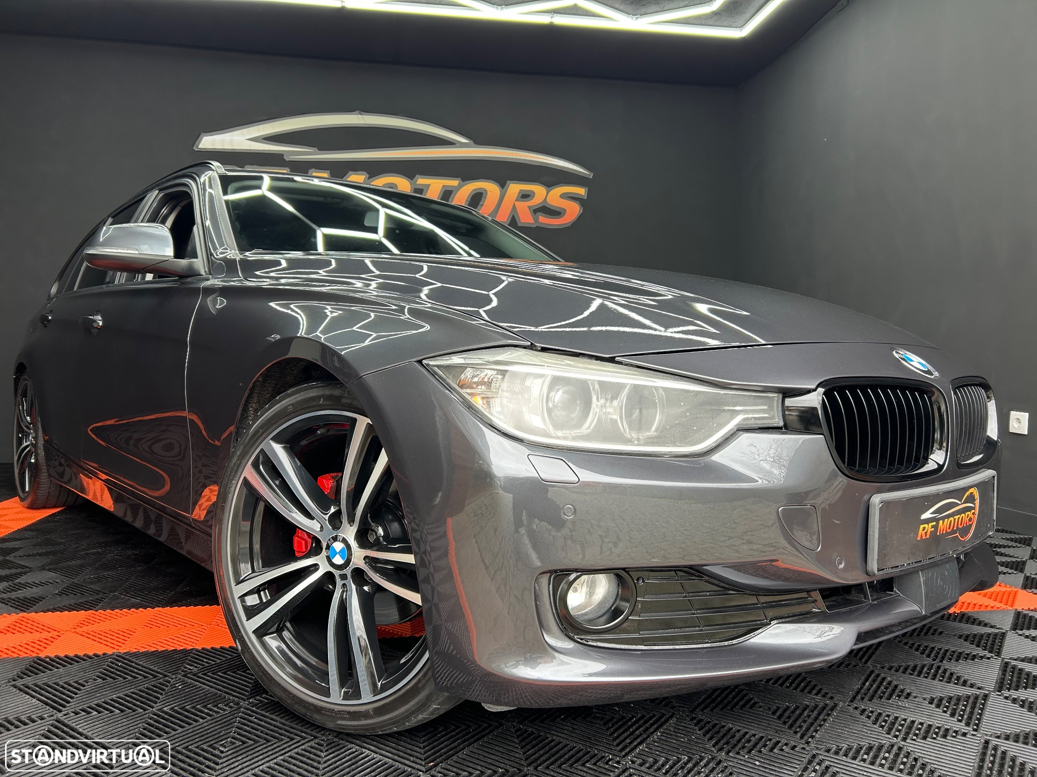 BMW 320 d Touring Auto Line Sport - 18