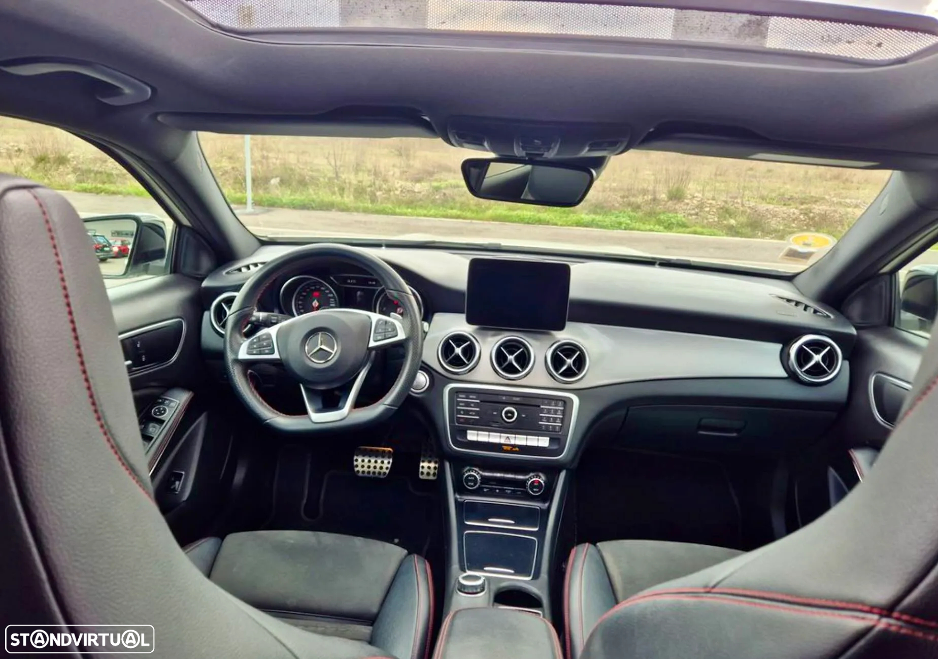 Mercedes-Benz GLA 200 (CDI) d 7G-DCT AMG Line - 4