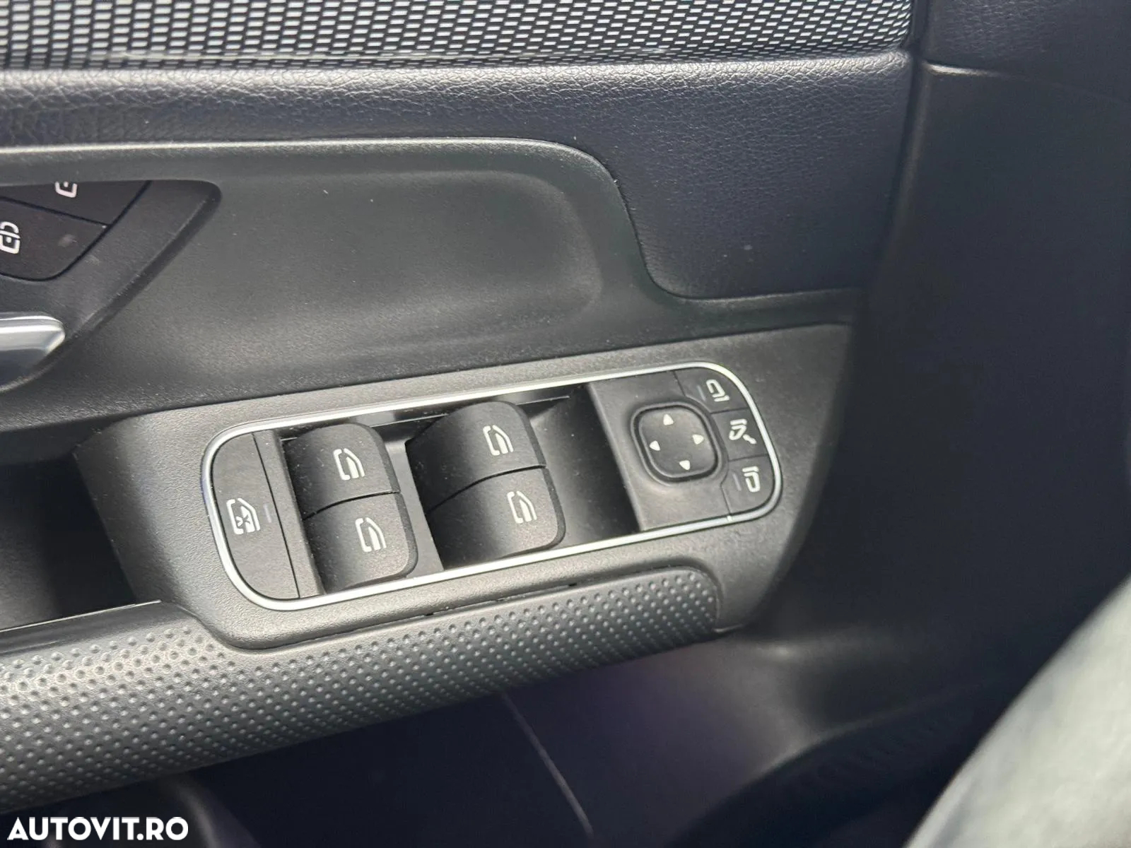 Mercedes-Benz GLB 180 d 8G-DCT Progressive - 16