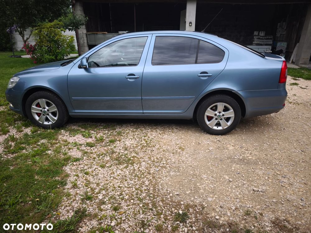 Skoda Octavia 2.0 TDI DPF Ambition - 6