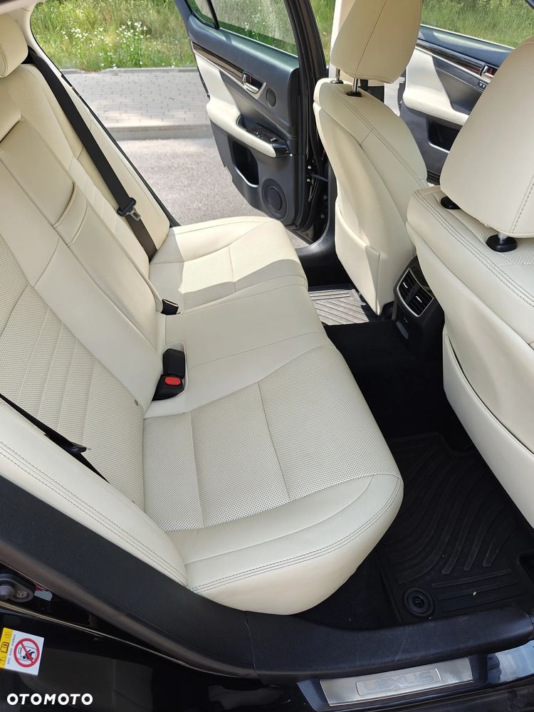 Lexus GS 200t / 300 Elegance - 17