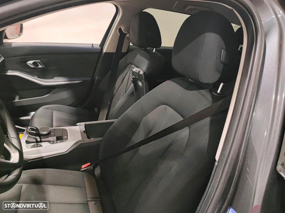 BMW 330 e Corporate Edition Auto - 5