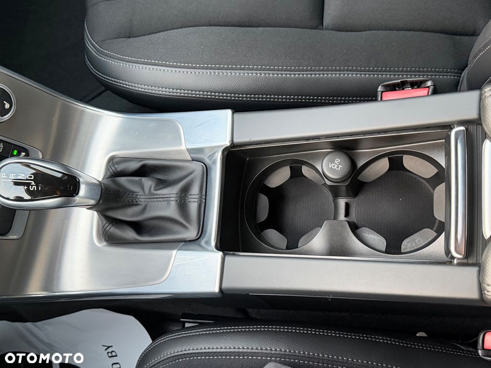 Volvo V60 D3 Geartronic Summum - 19