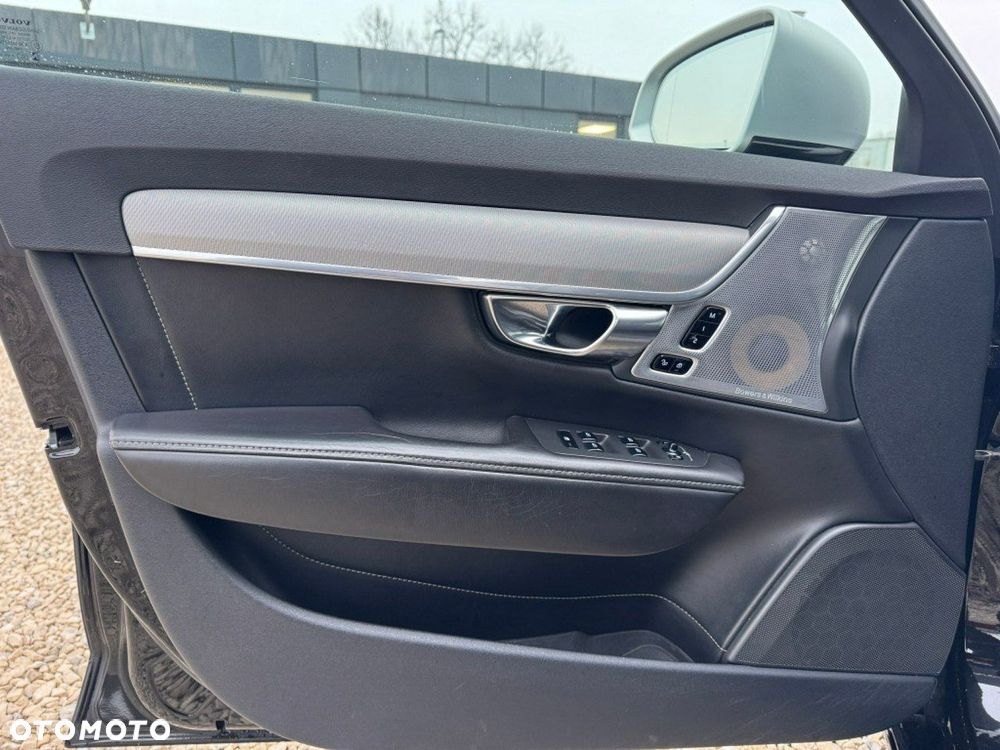 Volvo S90 - 14