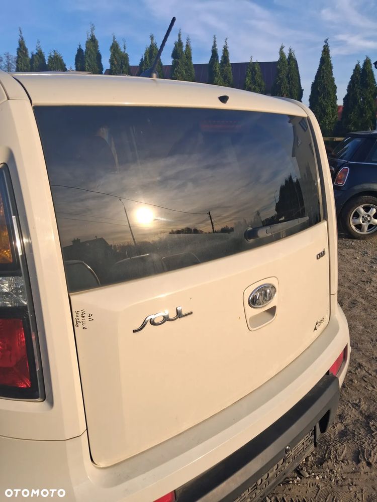 Kia soul I 09 klapa bagaznika A1 - 3