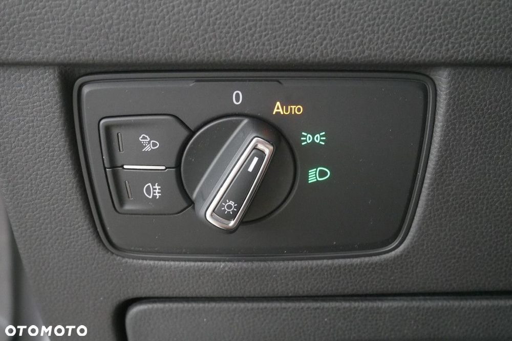 Volkswagen Arteon 2.0 TSI R-Line DSG - 29