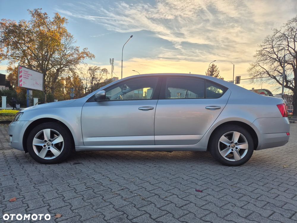 Skoda Octavia - 8