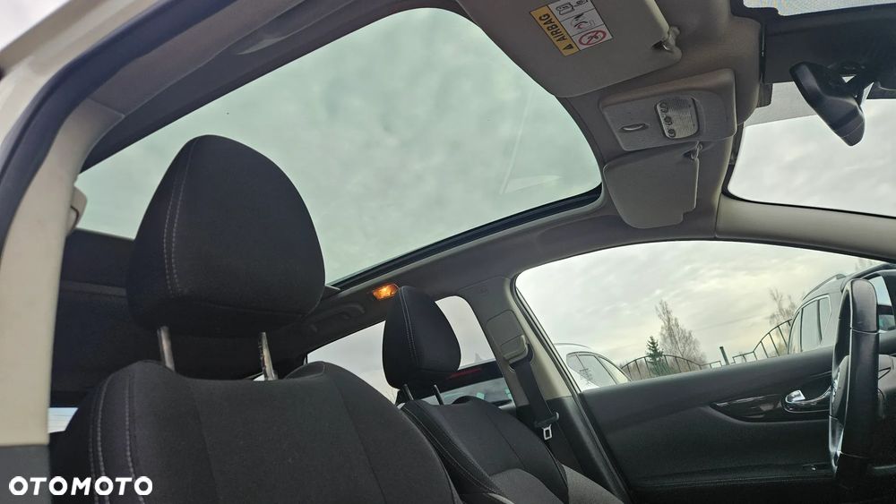 Nissan Qashqai 1.3 DIG-T MHEV Xtronic N-Connecta - 9