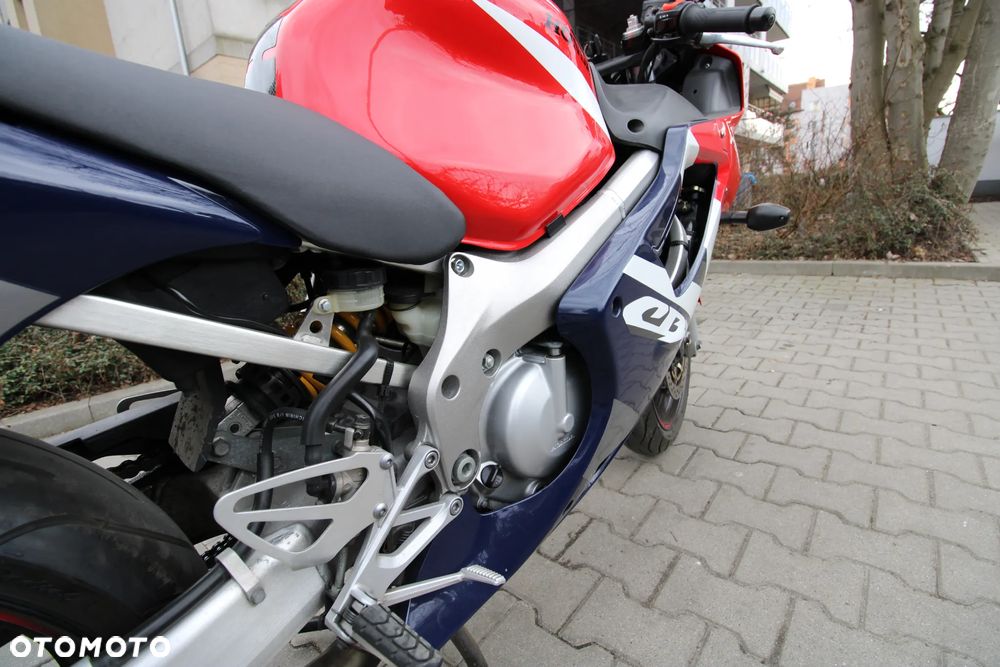 Honda CBR - 17