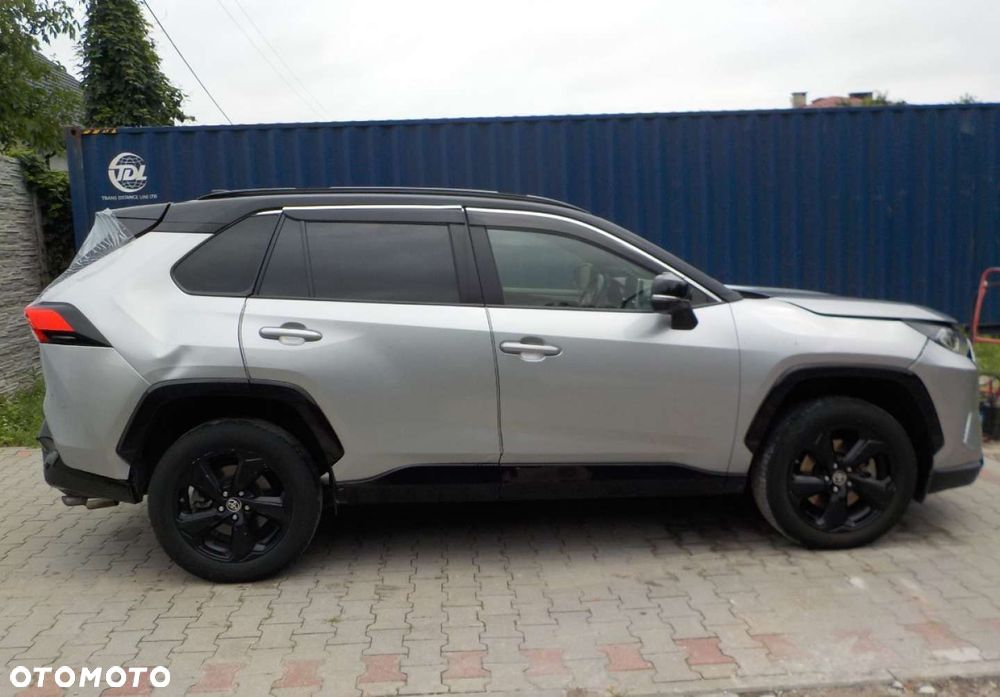Toyota RAV4 - 12