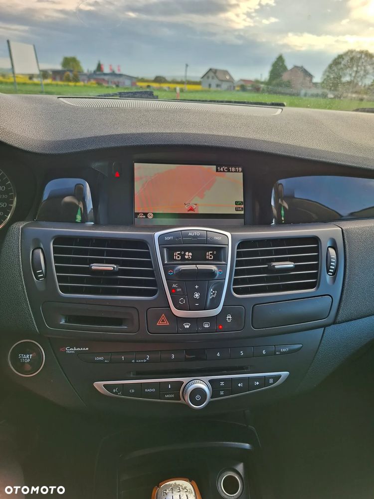 Renault Laguna 2.0 dCi FAP Initiale - 13