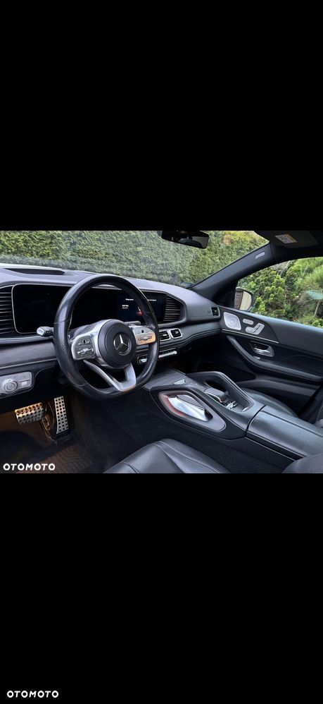 Mercedes-Benz GLS - 36