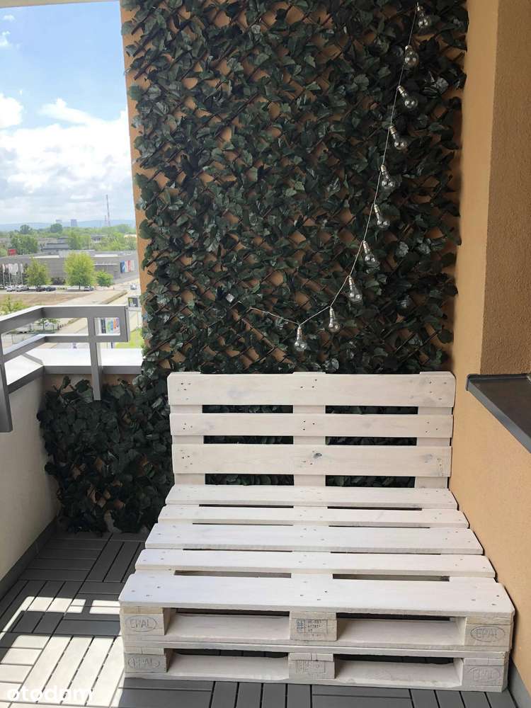 Mieszkanie 2-pokojowe z balkonem w Krakowie