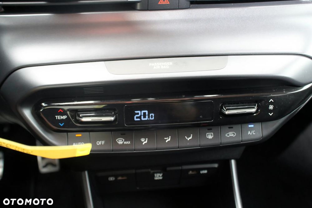 Hyundai Bayon 1.0 T-GDI Intro - 22