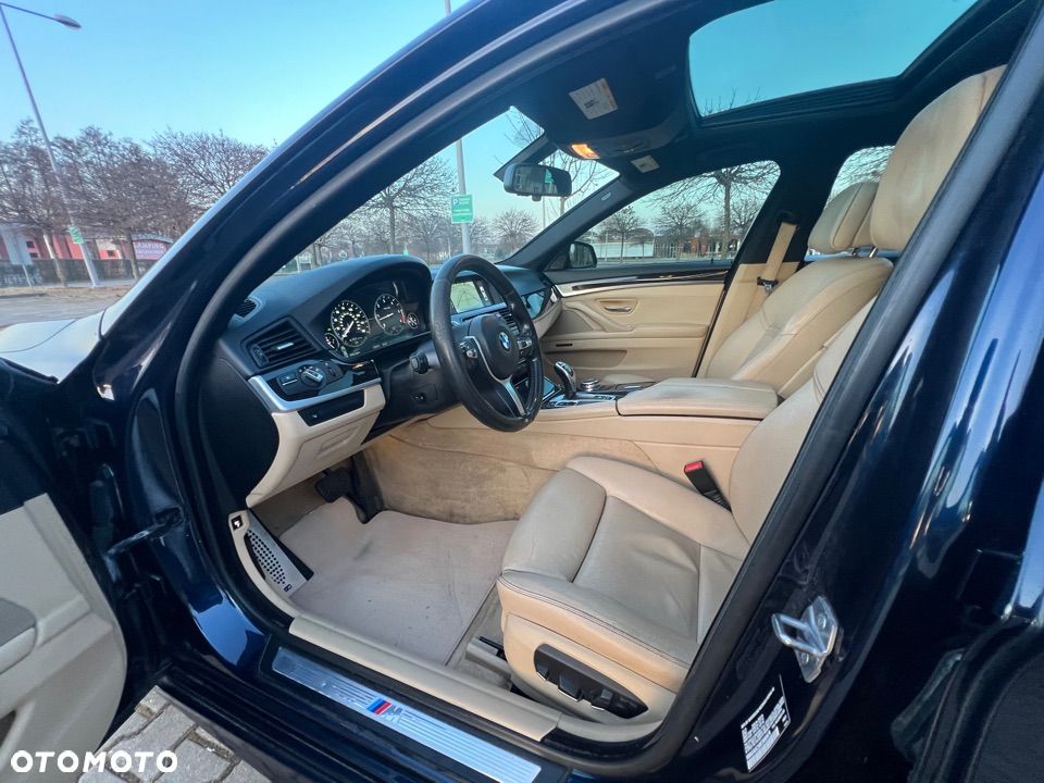 BMW Seria 5 535d - 30