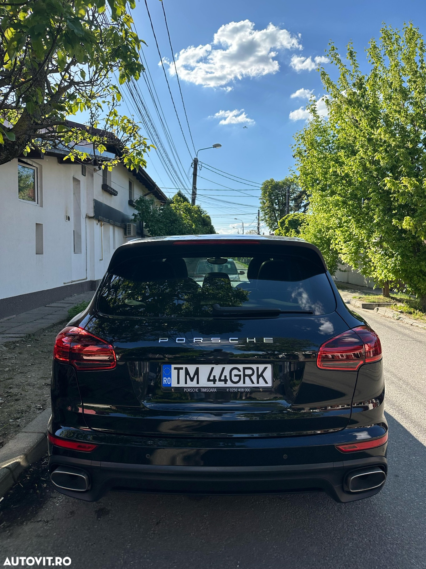 Porsche Cayenne 3.0 L - 3