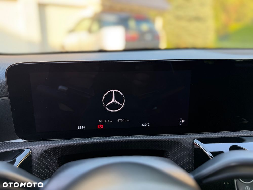 Mercedes-Benz Klasa A 200 AMG Line 7G-DCT - 11