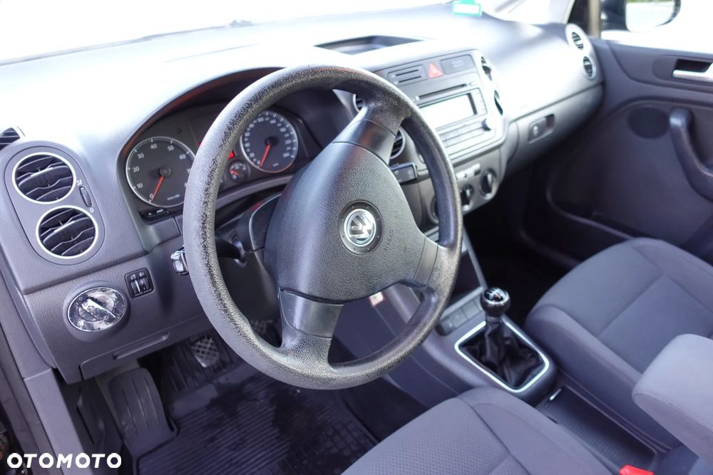 Volkswagen Golf Plus - 13