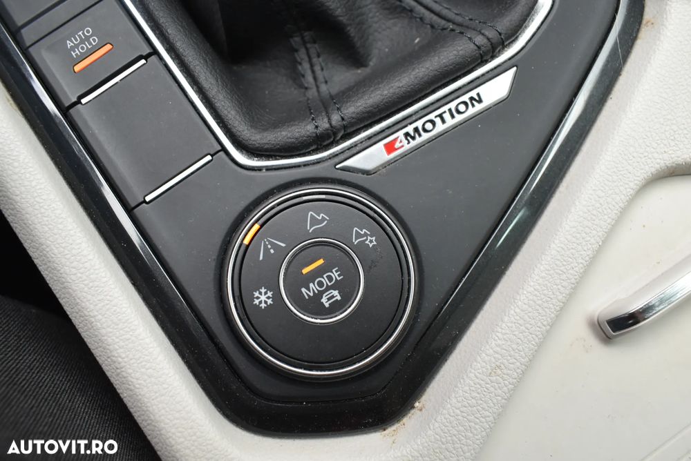 Volkswagen Tiguan 2.0 TDI SCR DSG 4Motion Elegance - 21
