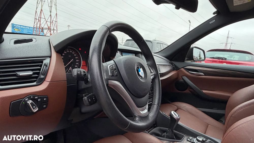 BMW X1 xDrive18d xLine - 20