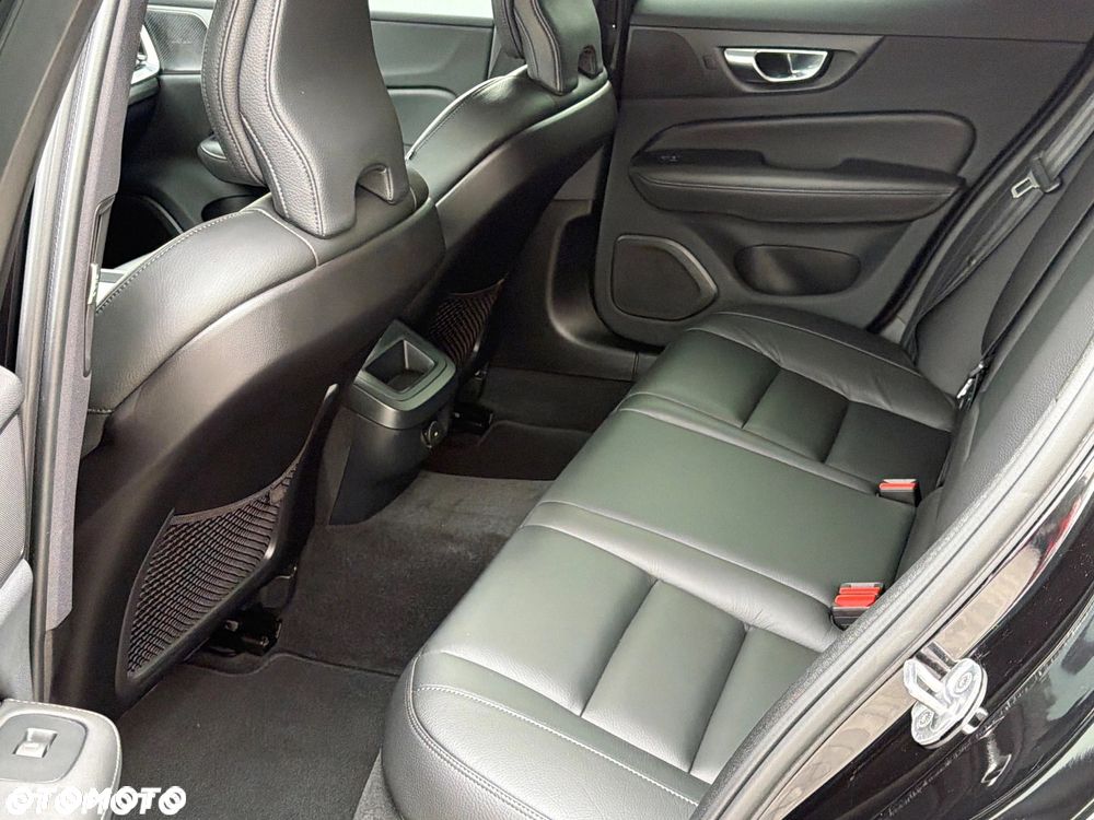 Volvo S60 B4 B Geartronic RDesign - 15