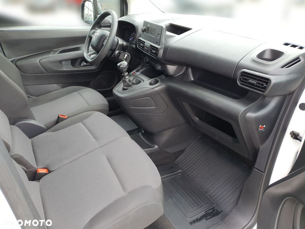 Toyota proace-city - 23