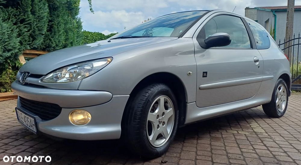 Peugeot 206 75 JBL - 1