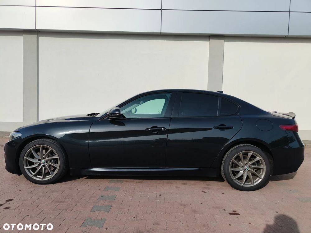 Alfa Romeo Giulia 2.0 Turbo Veloce Q4 - 8