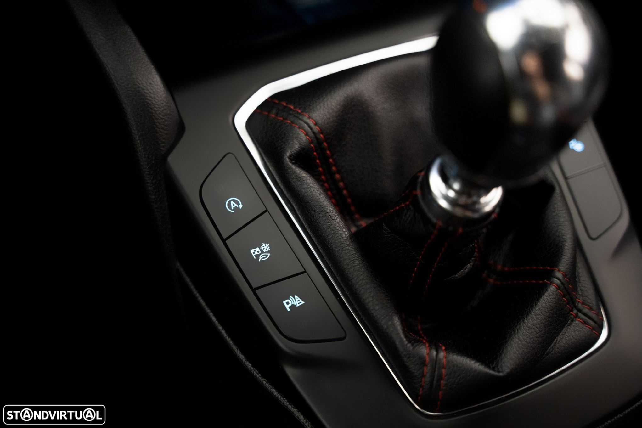 Ford Focus 1.0 EcoBoost ST-Line - 8