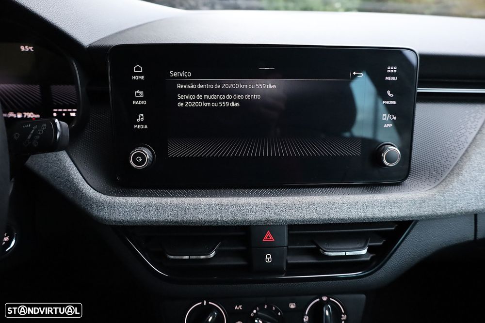 Skoda Kamiq 1.0 TSI DSG - 32