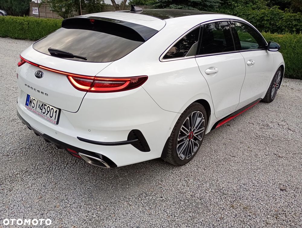 Kia ProCeed - 5