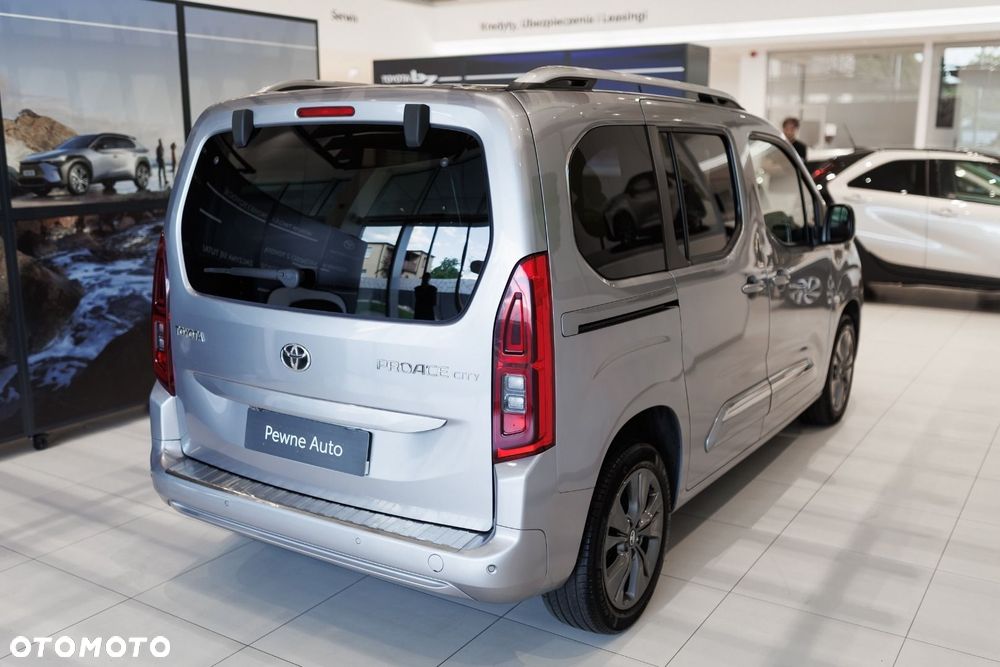 Toyota Proace City Verso - 12