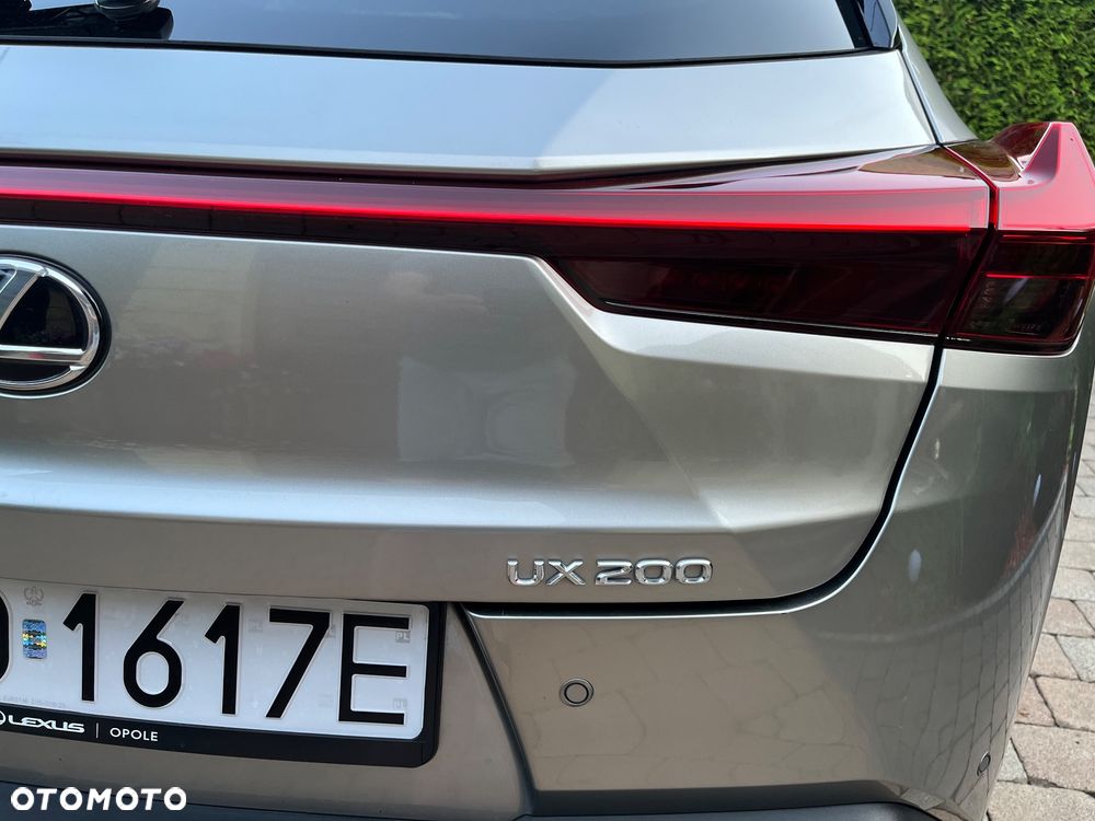 Lexus UX 200 GPF F Sport Design 2WD - 16