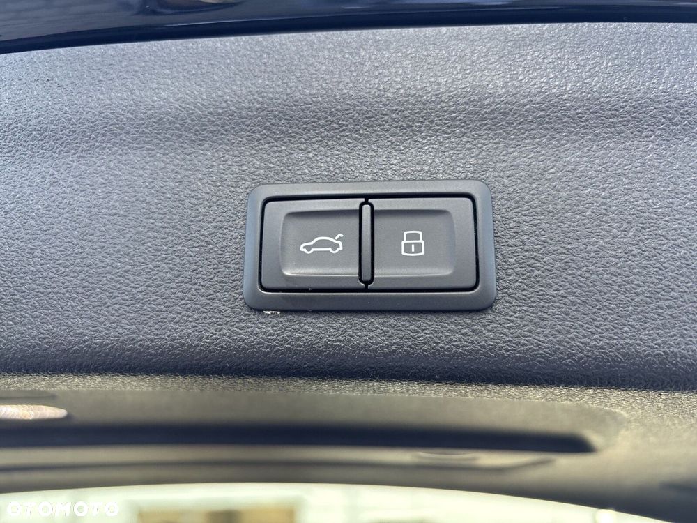 Audi A6 Allroad - 37