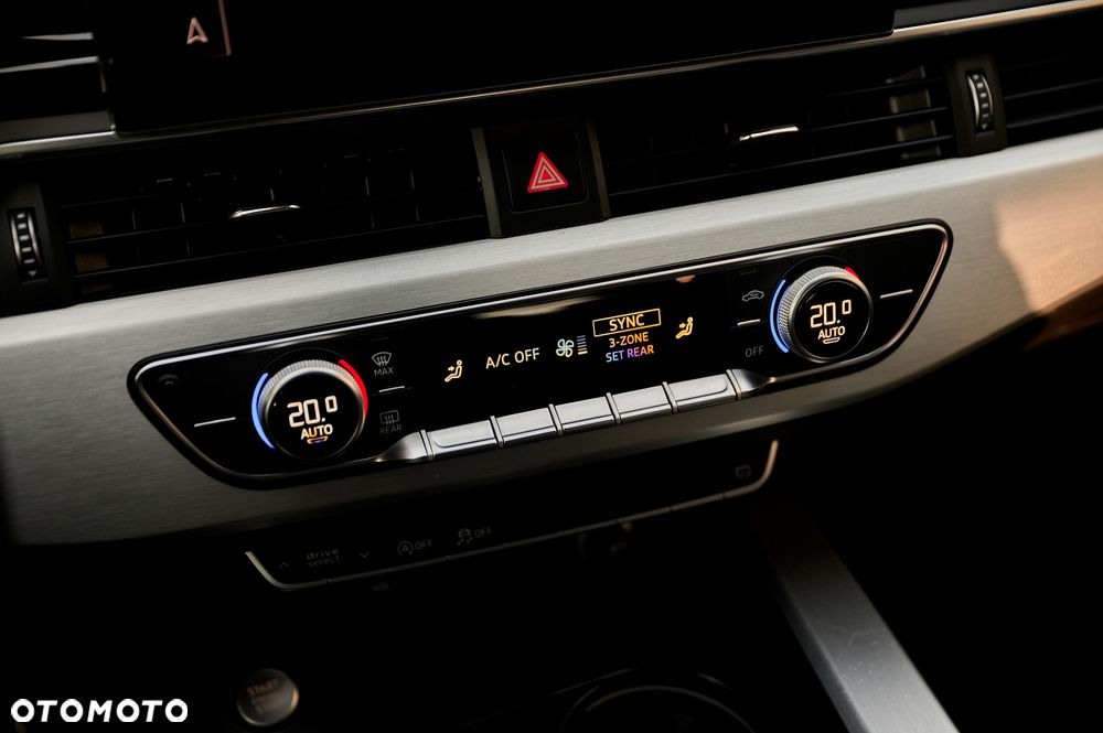 Audi A4 Avant 35 TFSI S tronic S line - 30