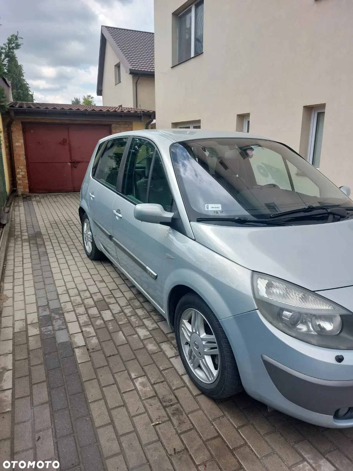 Renault Scenic - 8