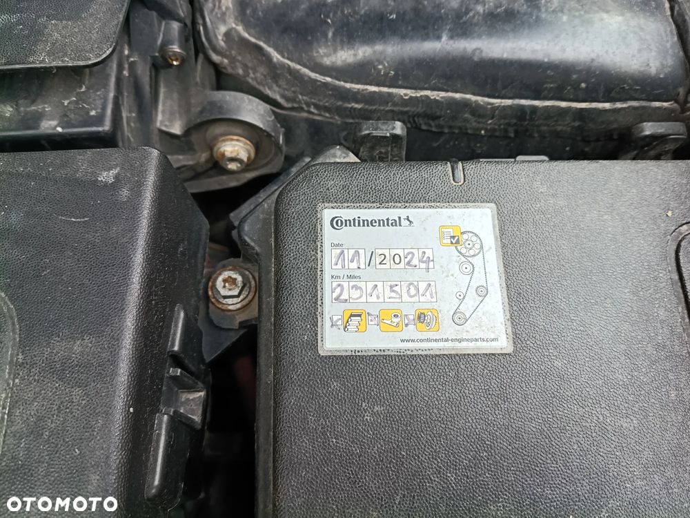 Renault Megane 1.9 dCi FAP Dynamique - 16