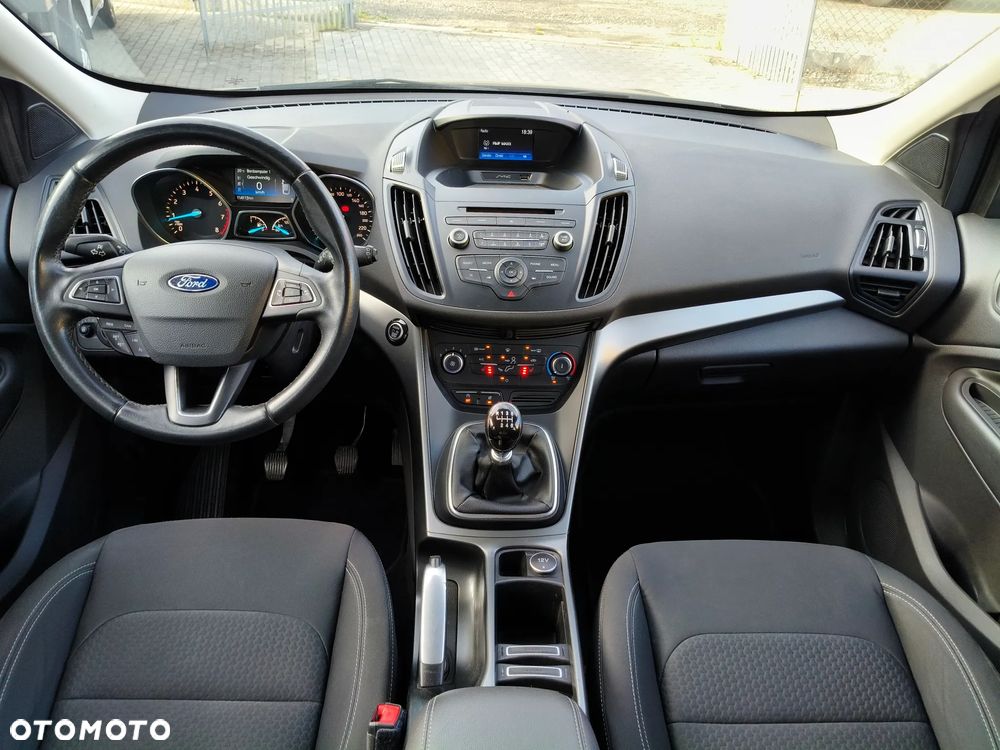 Ford Kuga - 14