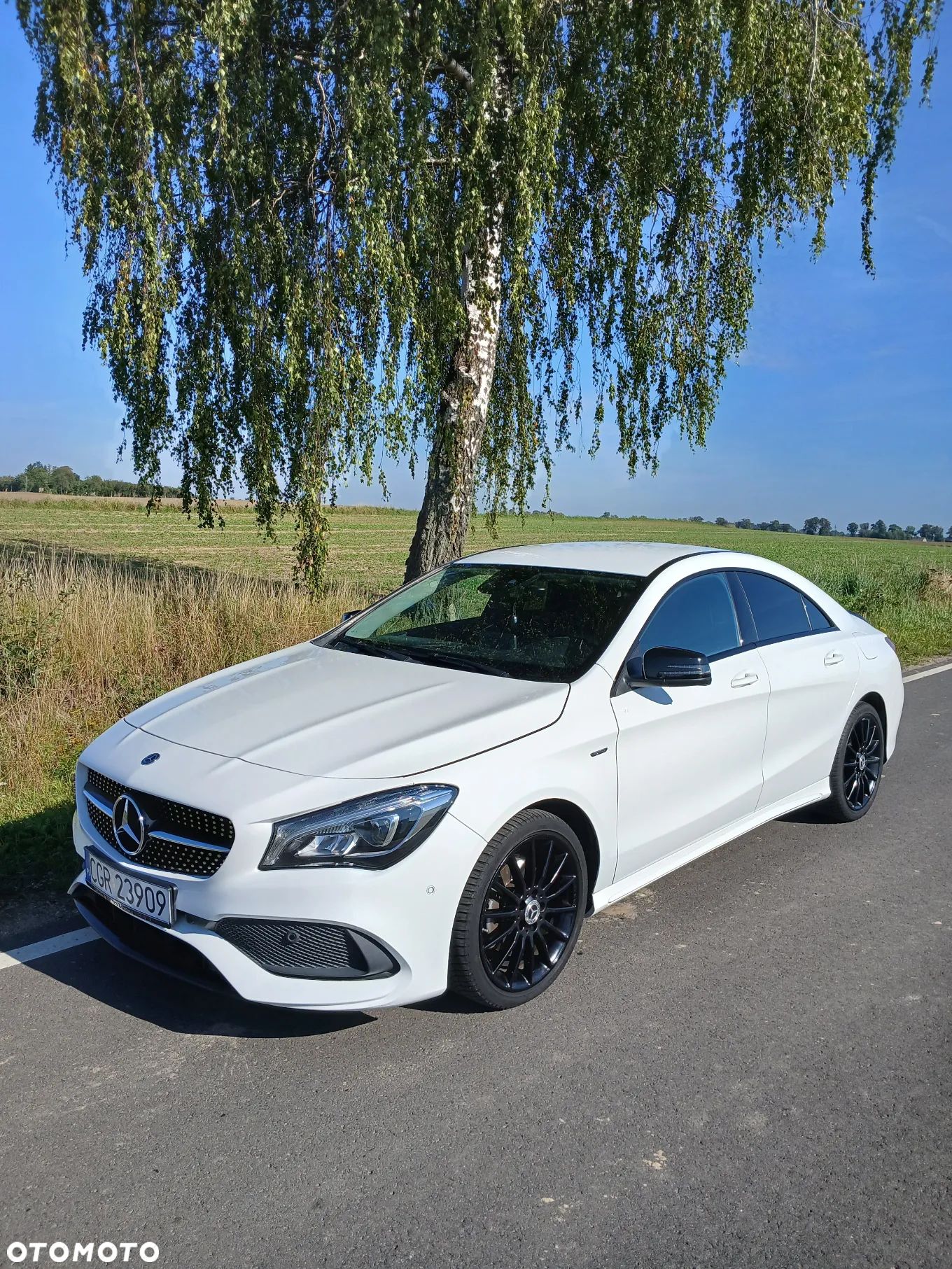 Mercedes-Benz CLA 200 7G-DCT AMG Line - 1