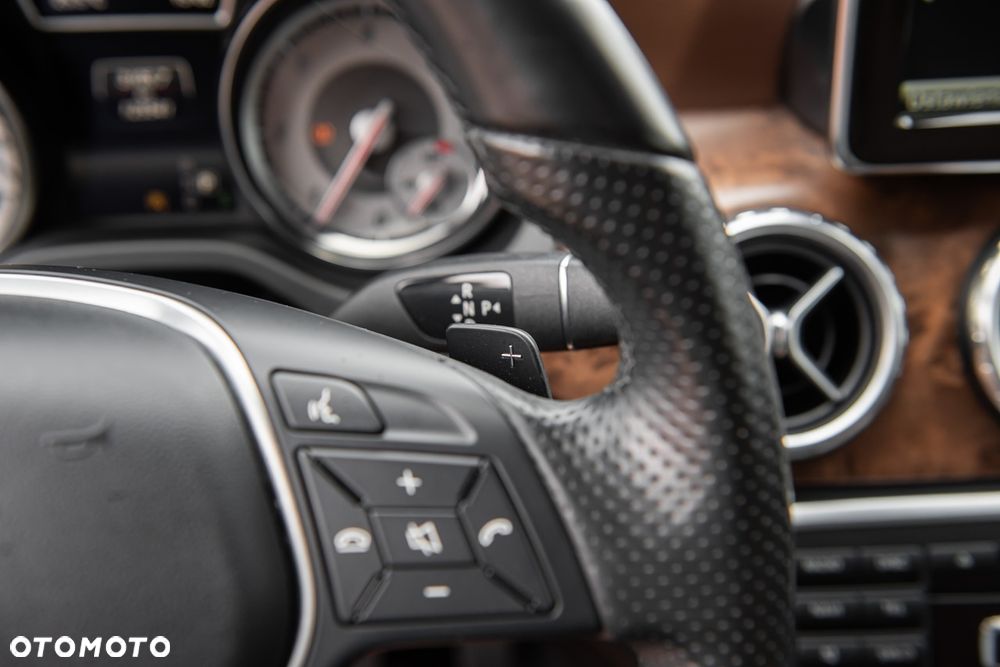 Mercedes-Benz GLA 220 CDI 4Matic 7G-DCT - 20