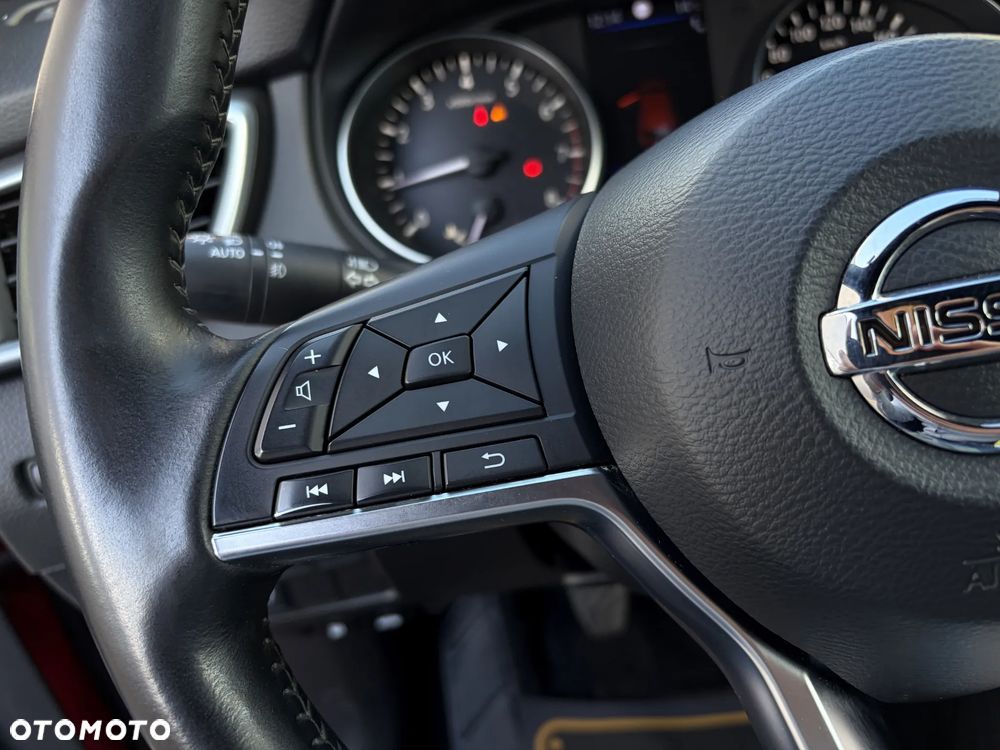 Nissan Qashqai 1.3 DIG-T Tekna+ - 24