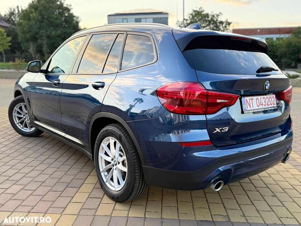 BMW X3 xDrive20d AT xLine - 4