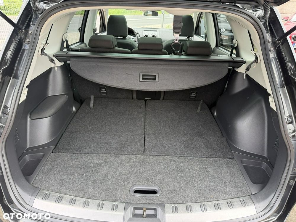 Nissan Qashqai+2 2.0 dCi DPF tekna - 13